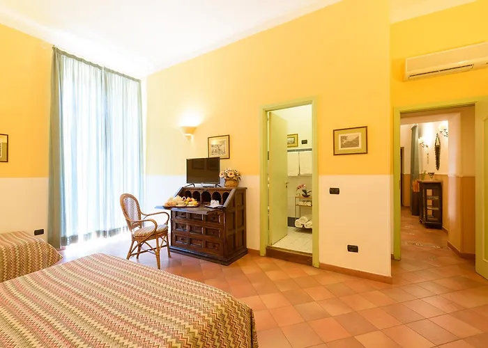 Hotel Mergellina