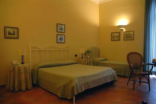 Mergellina 3* Nápoles